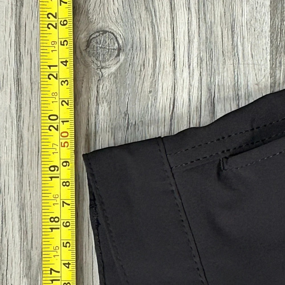 Hurley men’s black button shorts size 40 - Picture 6 of 7